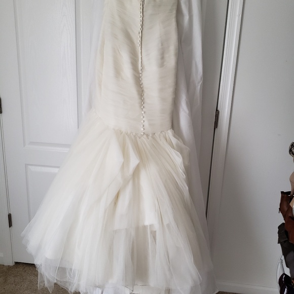 Kleinfeld Mark Zunino Wedding Dress - Picture 6 of 8